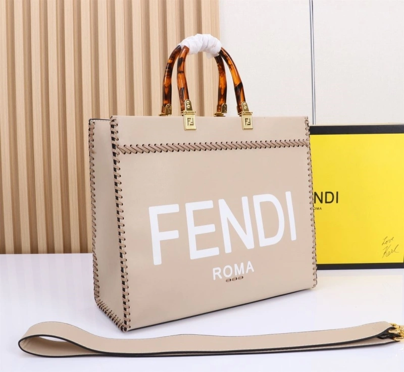 Fendi Shopping Bags 4220-0101