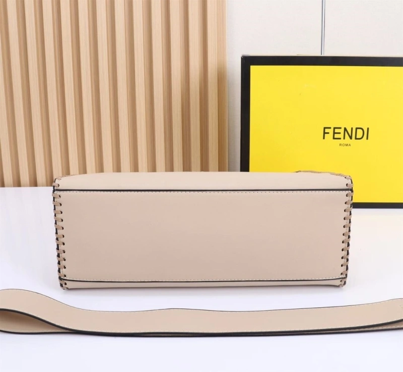 Fendi Shopping Bags 4220-0101