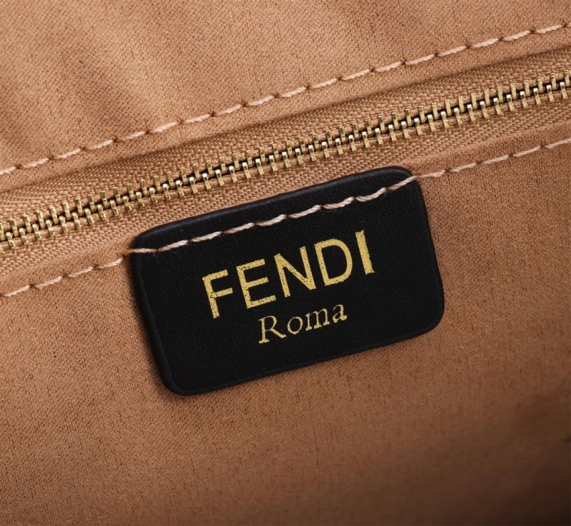 Fendi Shopping Bags 4220-0103