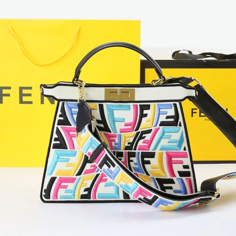 Fendi Top Handle Bags 4220-0111