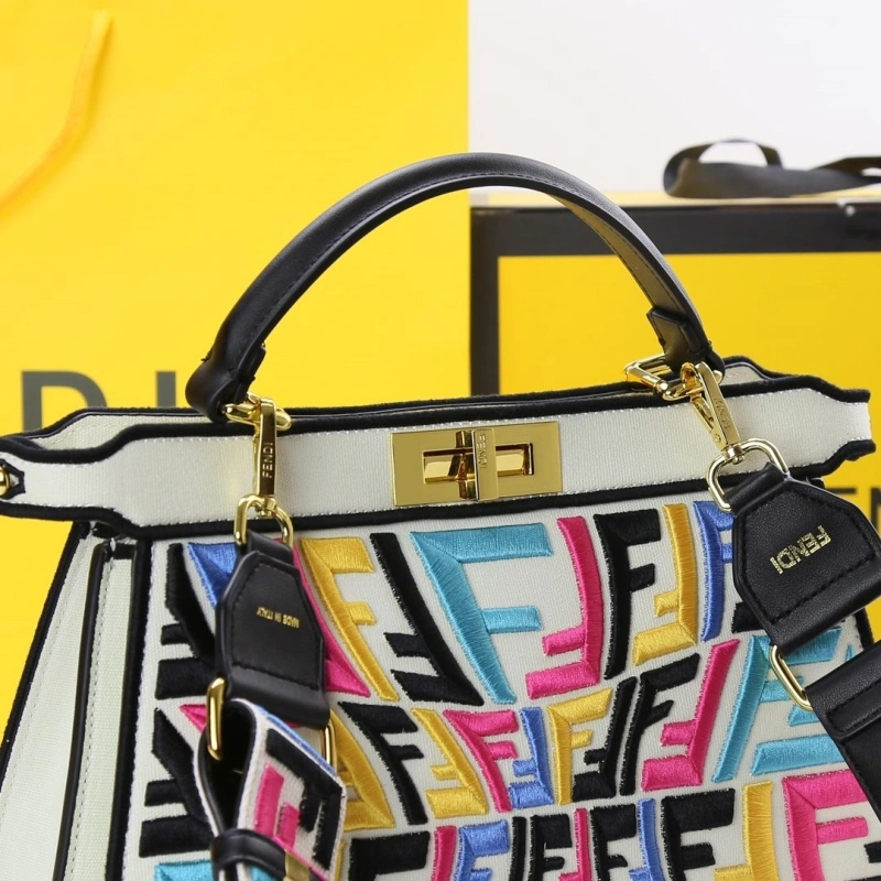 Fendi Top Handle Bags 4220-0111