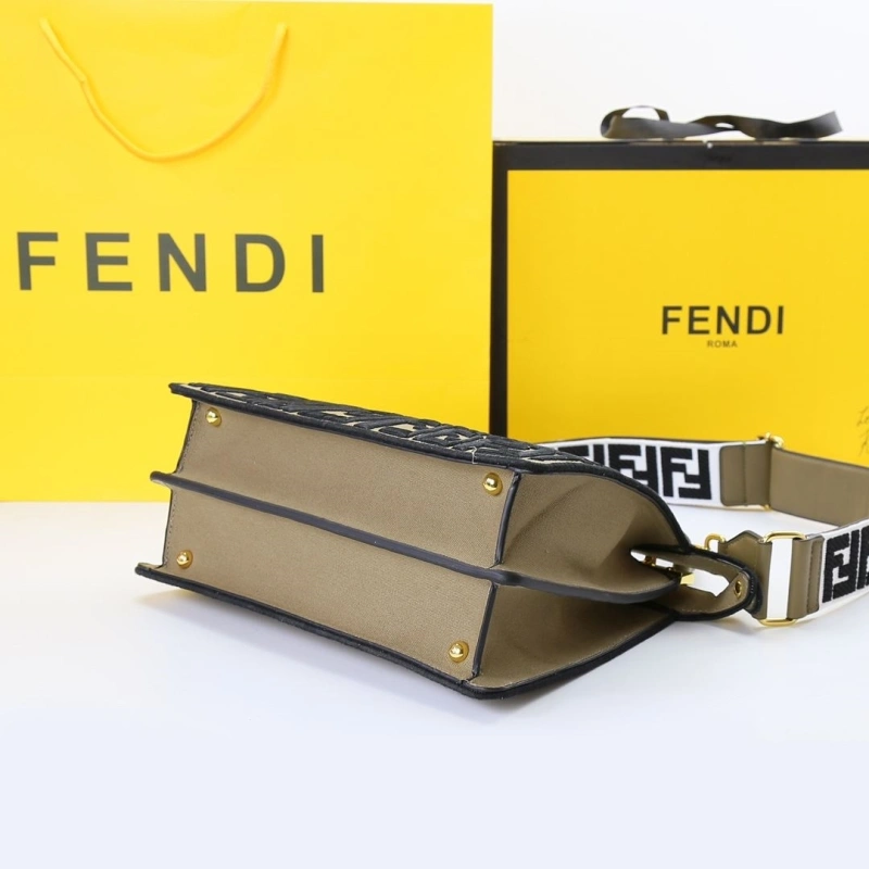 Fendi Top Handle Bags 4220-0112