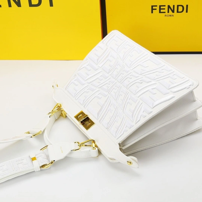 Fendi Top Handle Bags 4220-0116