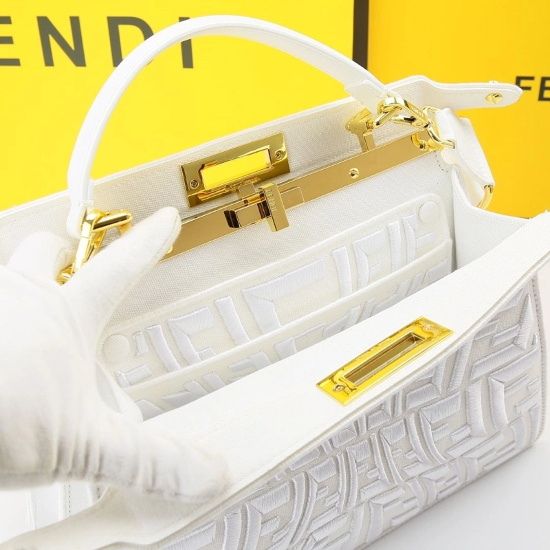 Fendi Top Handle Bags 4220-0116