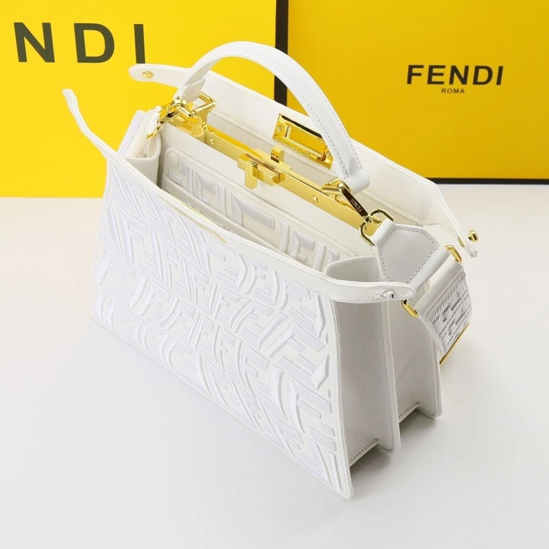 Fendi Top Handle Bags 4220-0116