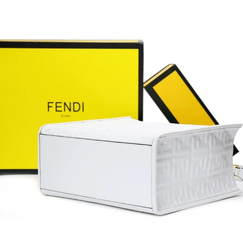 Fendi Shopping Bags 4220-0117