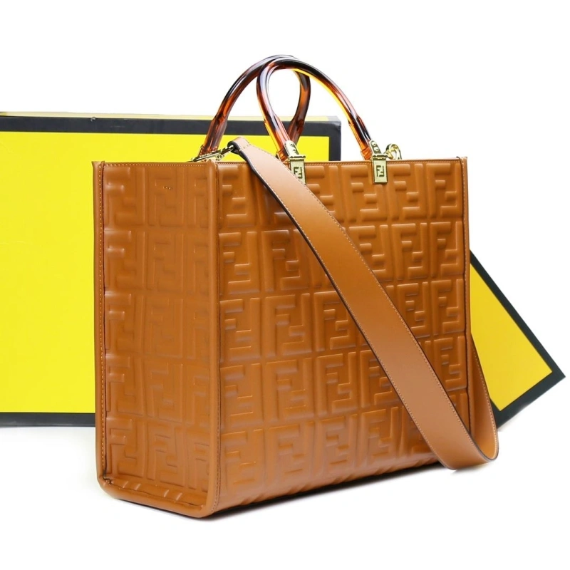 Fendi Shopping Bags 4220-0120
