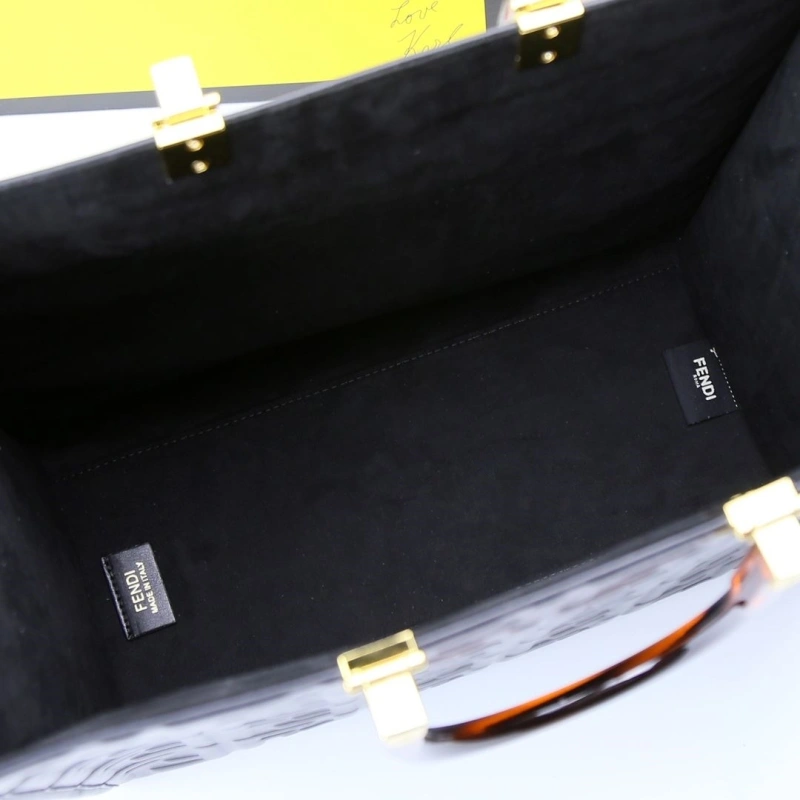 Fendi Shopping Bags 4220-0121