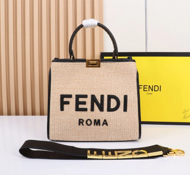 Fendi Shopping Bags 4220-0123