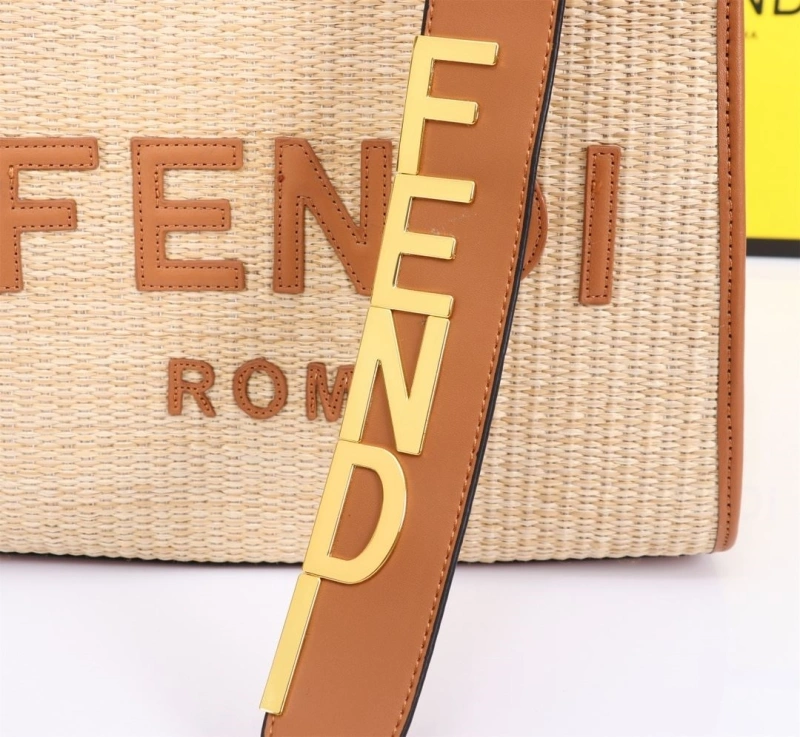 Fendi Shopping Bags 4220-0124
