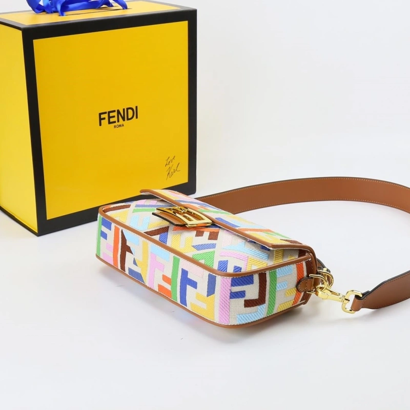 Fendi Satchel Bags 4220-0133
