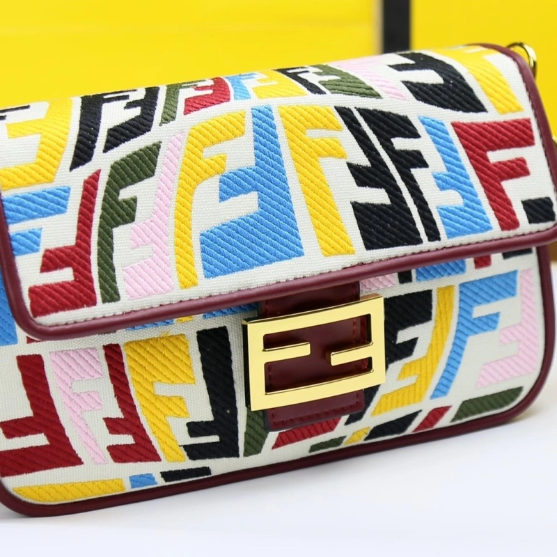 Fendi Satchel Bags 4220-0135