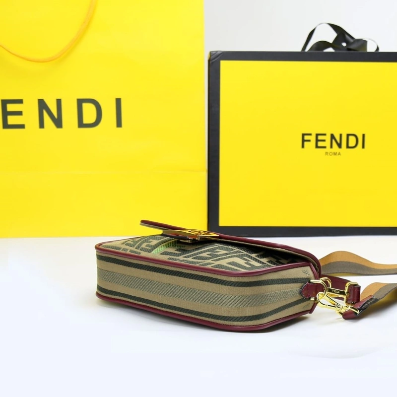 Fendi Satchel Bags 4220-0136