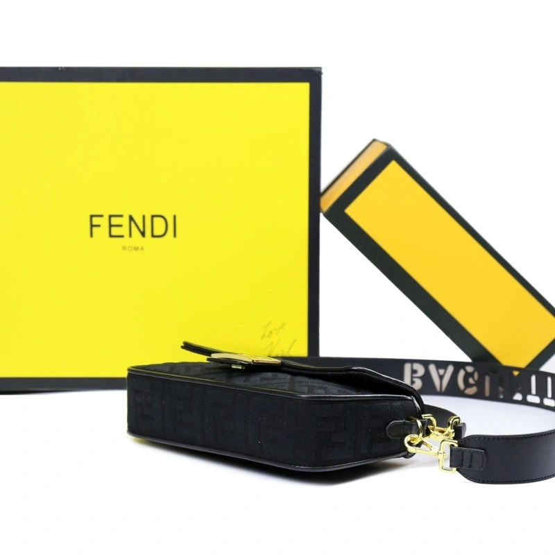 Fendi Satchel Bags 4220-0142