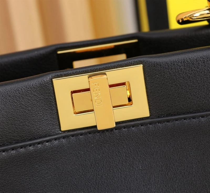 Fendi Top Handle Bags 4220-0148