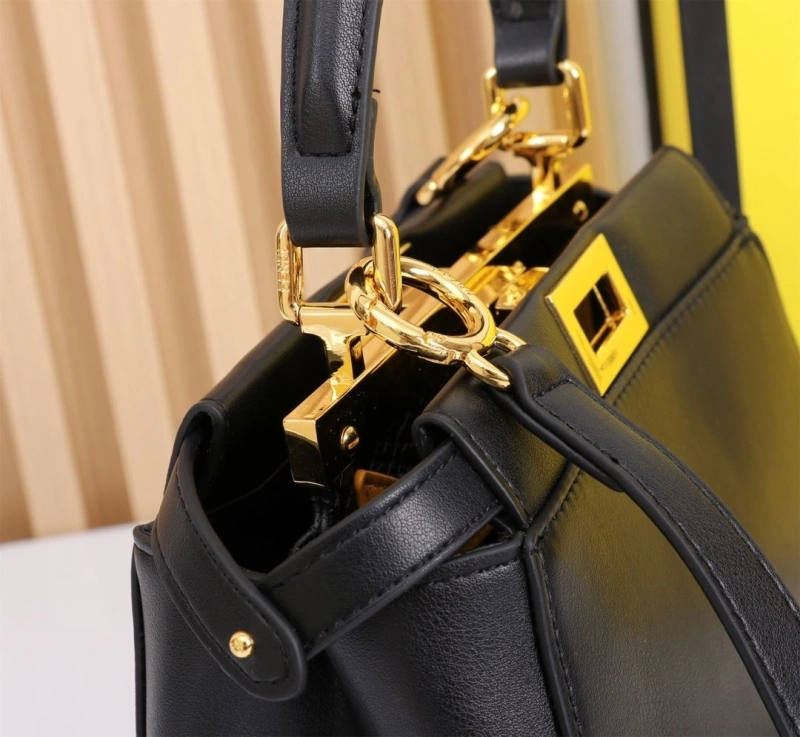 Fendi Top Handle Bags 4220-0148