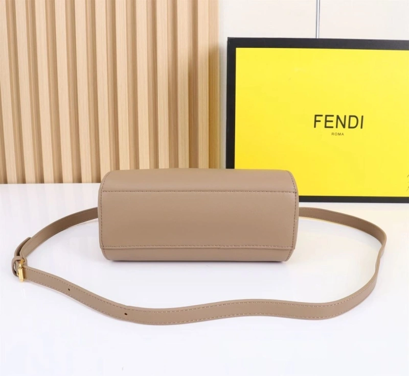 Fendi Top Handle Bags 4220-0150