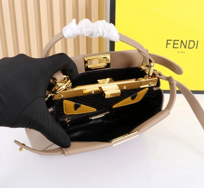 Fendi Top Handle Bags 4220-0150