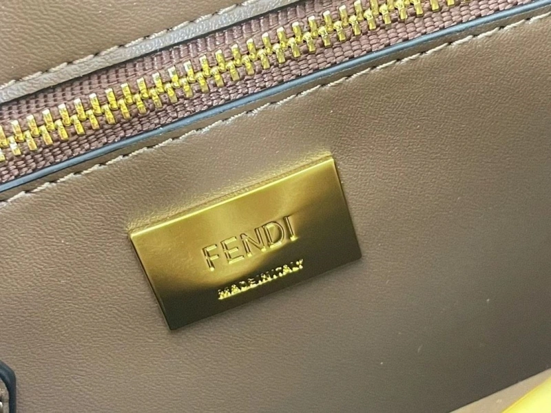 Fendi Top Handle Bags 4220-0191