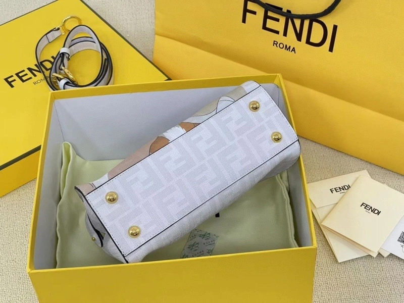 Fendi Top Handle Bags 4220-0192