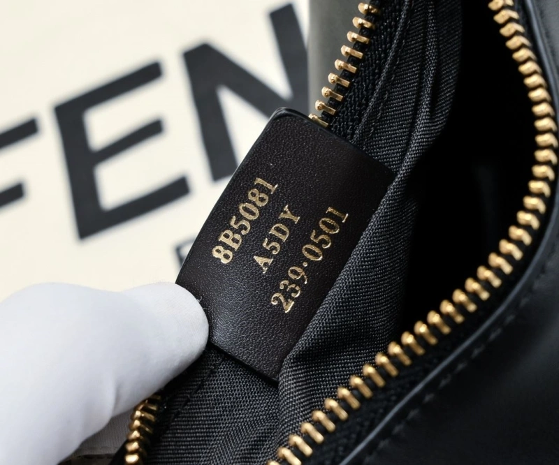 Fendi Satchel Bags 4220-0193