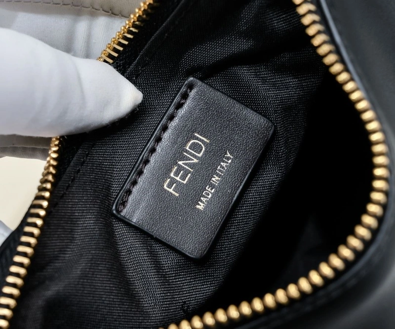 Fendi Satchel Bags 4220-0193