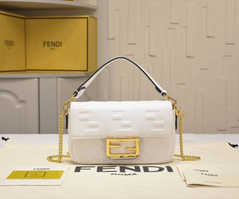 Fendi Top Handle Bags 4220-0204