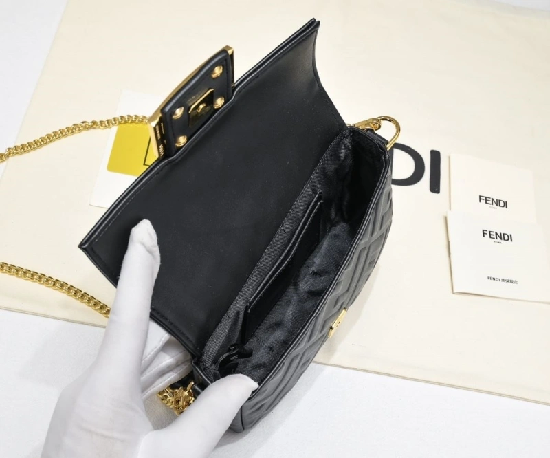 Fendi Top Handle Bags 4220-0205