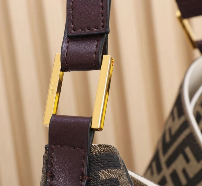 Fendi Top Handle Bags 4220-0208