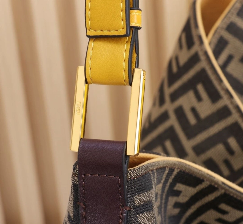 Fendi Top Handle Bags 4220-0209