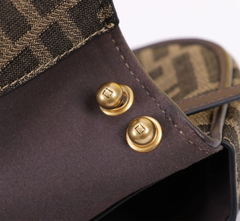 Fendi Satchel Bags 4220-0221