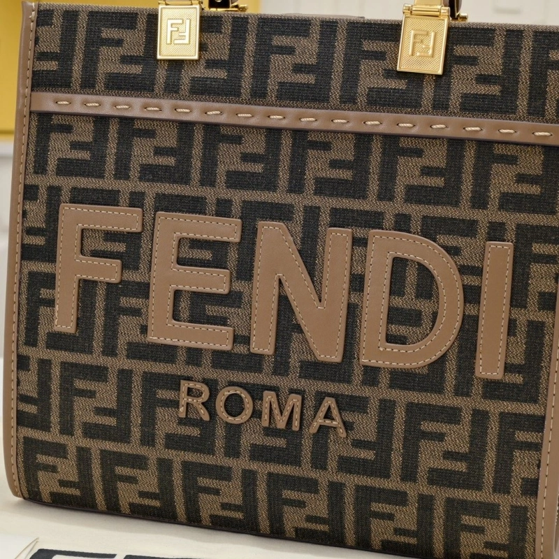 Fendi Shopping Bags 4220-0224