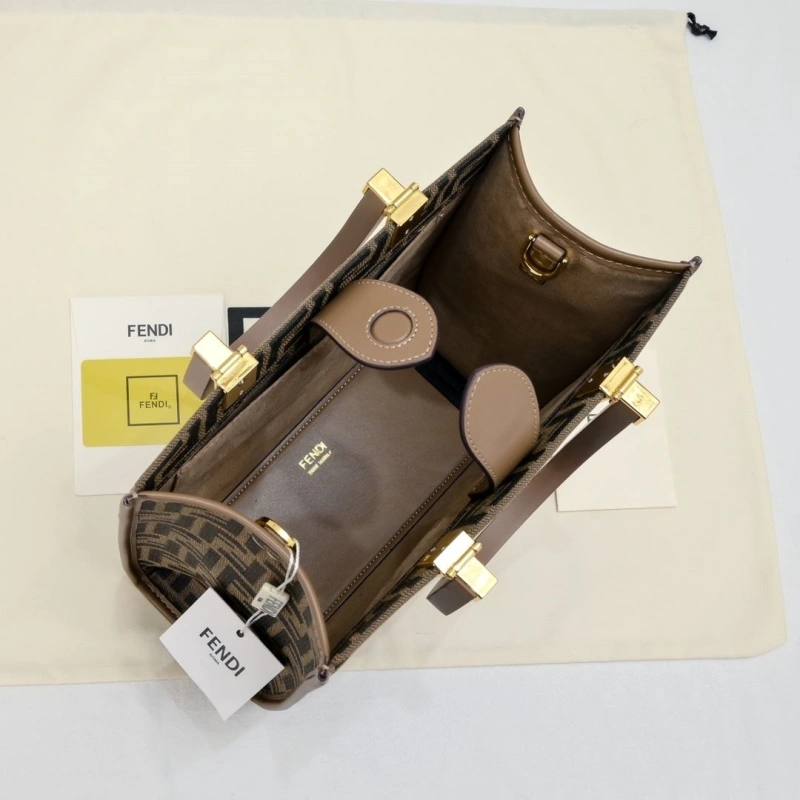 Fendi Shopping Bags 4220-0224