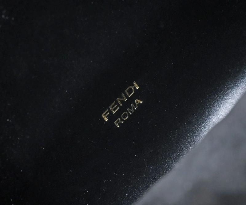 Fendi Shopping Bags 4220-0225