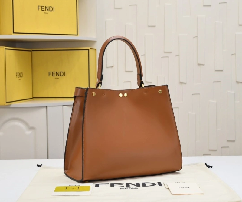 Fendi Shopping Bags 4220-0227