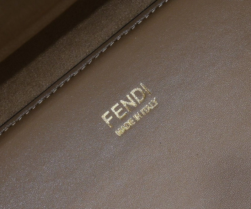 Fendi Shopping Bags 4220-0228