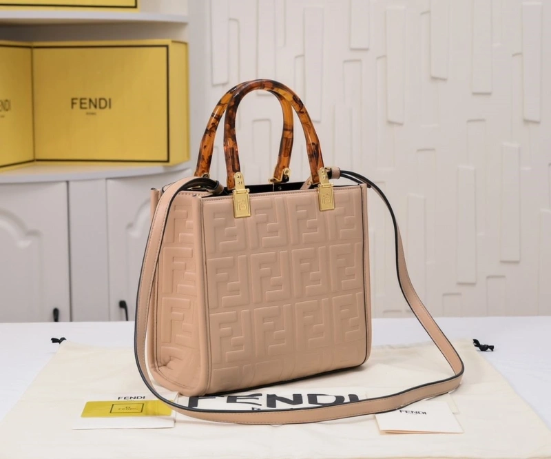 Fendi Shopping Bags 4220-0233
