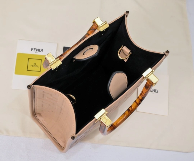 Fendi Shopping Bags 4220-0233