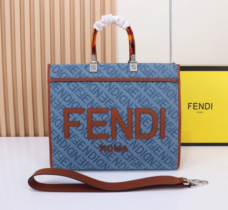 Fendi Shopping Bags 4220-0238