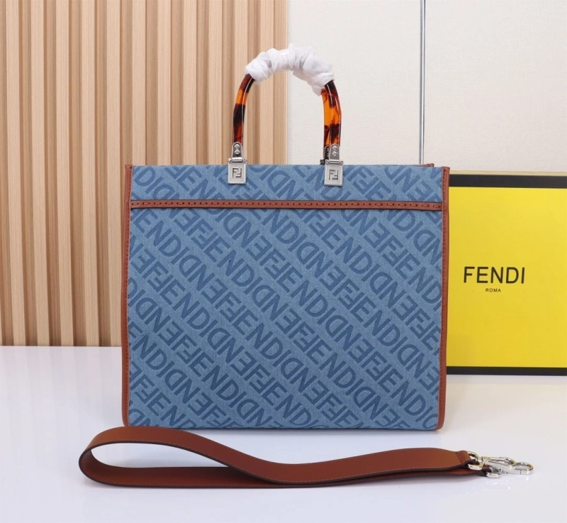 Fendi Shopping Bags 4220-0238