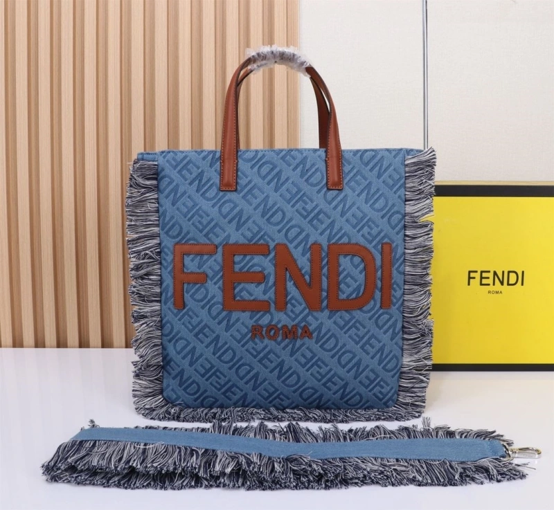 Fendi Shopping Bags 4220-0241