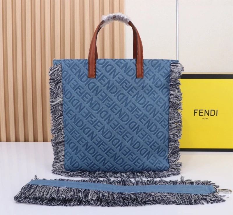 Fendi Shopping Bags 4220-0241