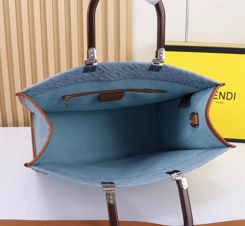 Fendi Shopping Bags 4220-0249