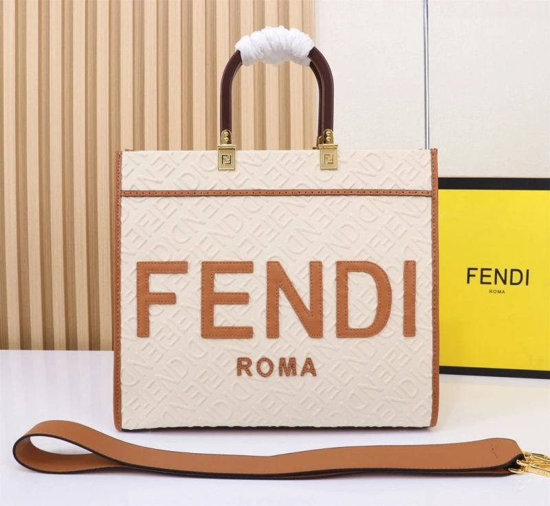 Fendi Shopping Bags 4220-0251