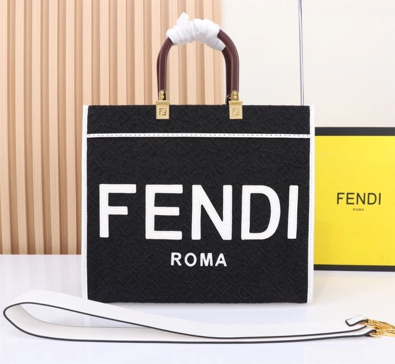 Fendi Shopping Bags 4220-0253