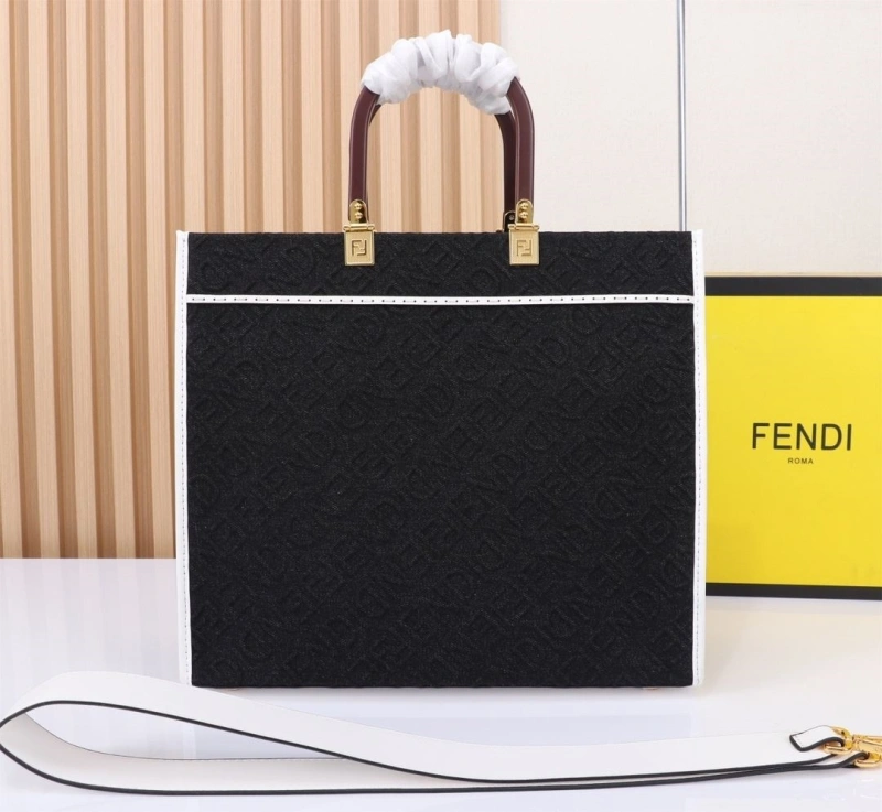Fendi Shopping Bags 4220-0253