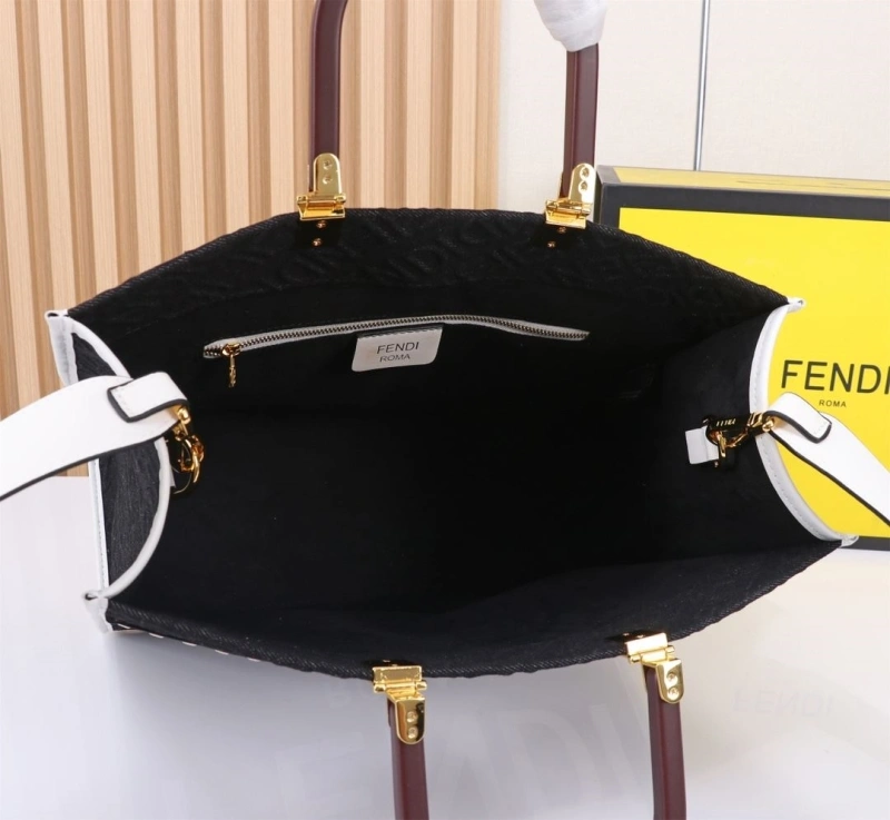 Fendi Shopping Bags 4220-0253