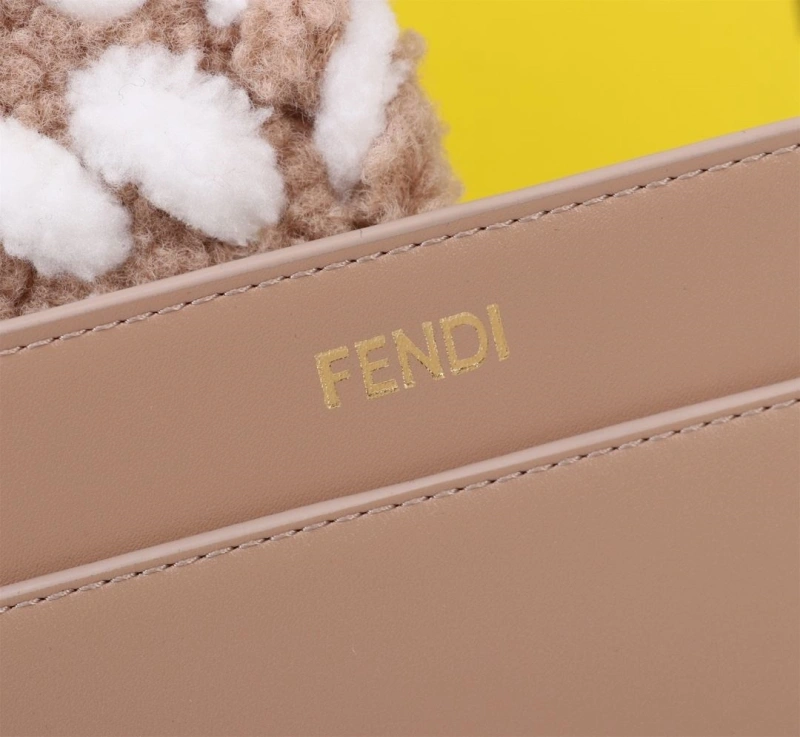 Fendi Shopping Bags 4220-0254