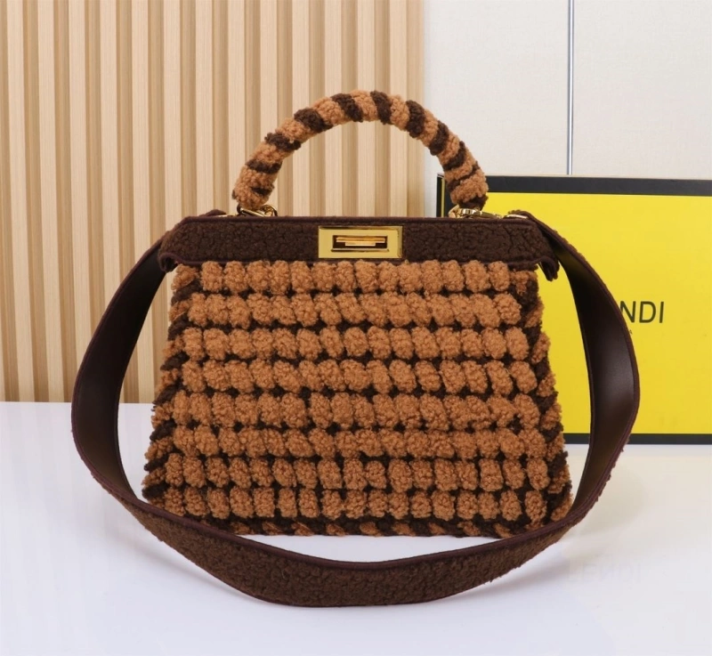 Fendi Shopping Bags 4220-0255