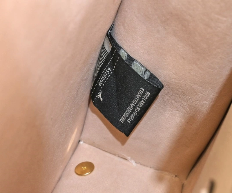 Fendi Shopping Bags 4220-0263